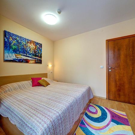 Cozy And Cute 1Bd Apartment In The Castle Complex By Flat Mаnager Pamporowo Zewnętrze zdjęcie
