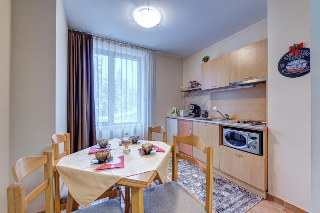Cozy And Cute 1Bd Apartment In The Castle Complex By Flat Mаnager Pamporowo Zewnętrze zdjęcie