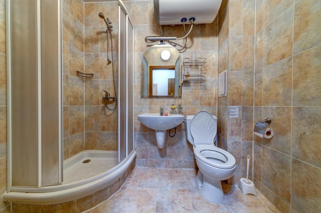 Cozy And Cute 1Bd Apartment In The Castle Complex By Flat Mаnager Pamporowo Zewnętrze zdjęcie